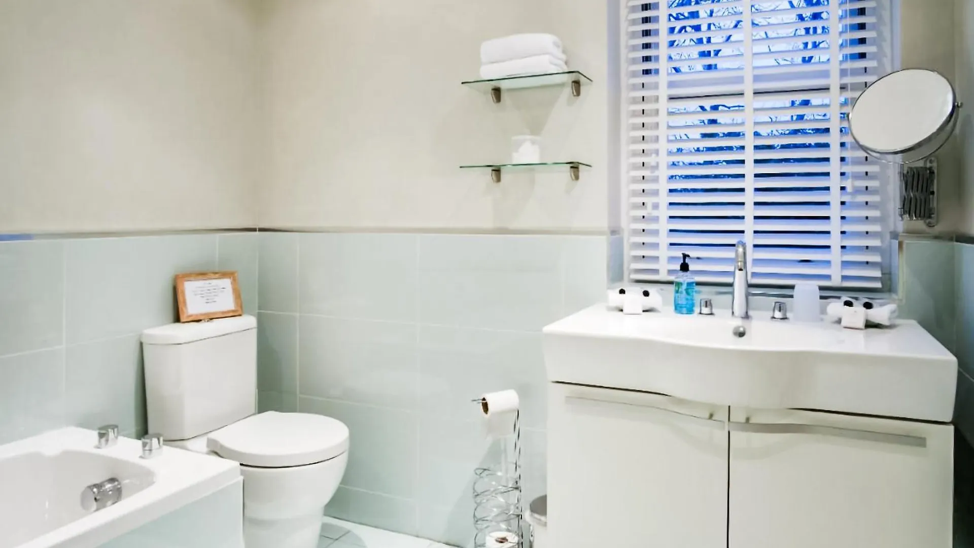 Holiday home Blashford Manor Farm House Ellingham  United Kingdom